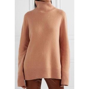 THE ROW Milina Cashmere and Wool Turtleneck Sweater